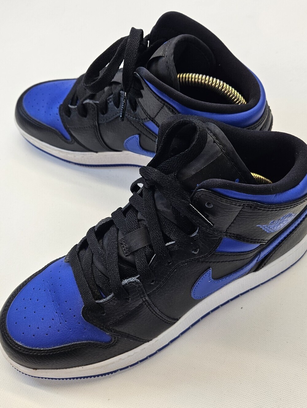 Nike Air Jordan 1 Mid Black Royal Blue 554725-068 Youth 7Y Women 8.5 EUC